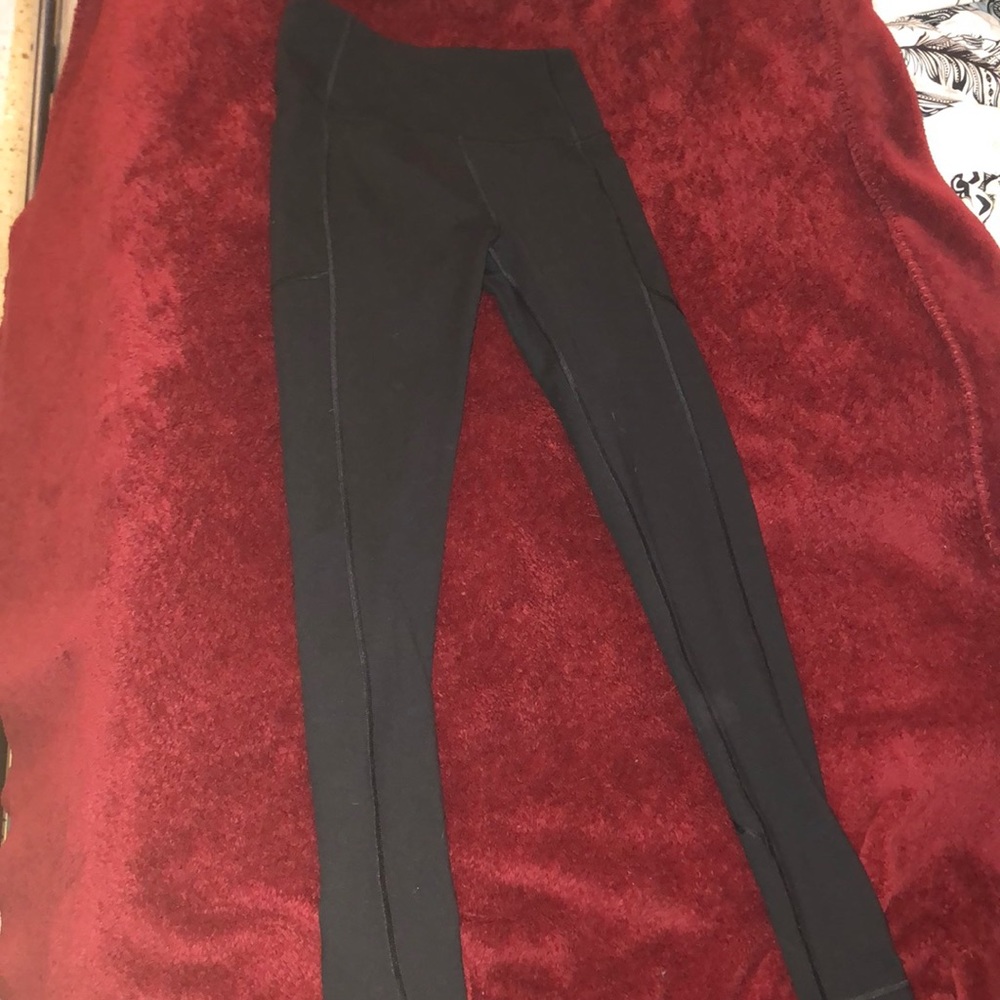 Victoria’s Secret workout leggings